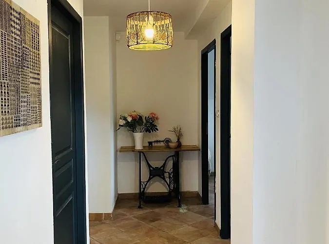 Les Cigales - Souplex Cosy Et Calme * Mas-Saintes-Puelles